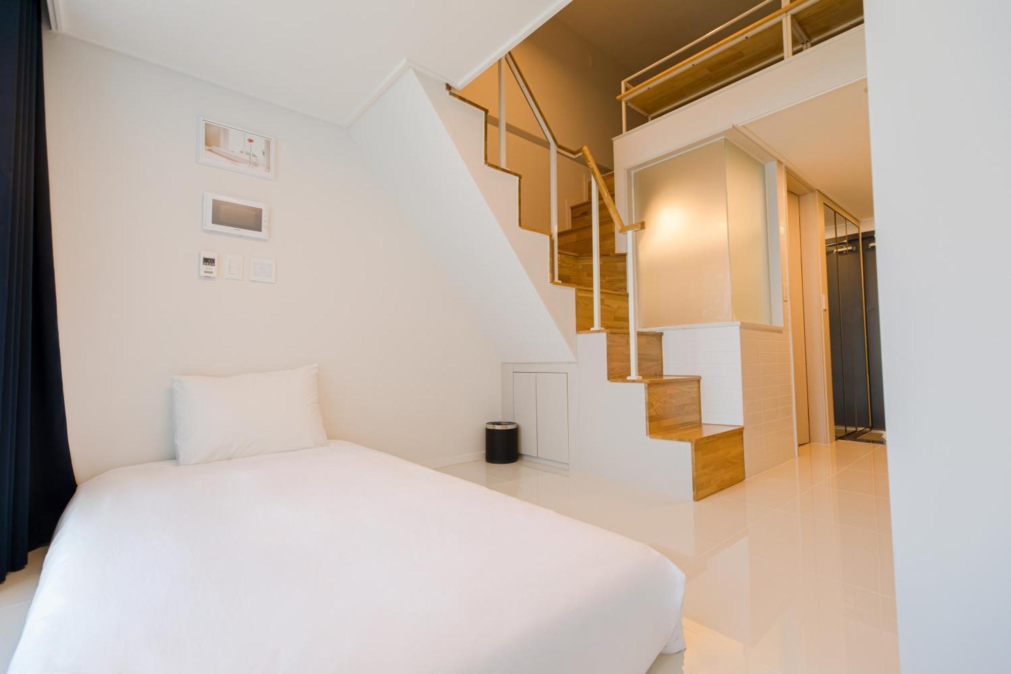 Blue Ocean Hotel 3 Інчхон Екстер'єр фото